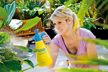 gloria-drucksprueher-hobby-100-gartenspritze-handsprueher-10-l-fuellinhalt-mit-verstellbarer-duese-3